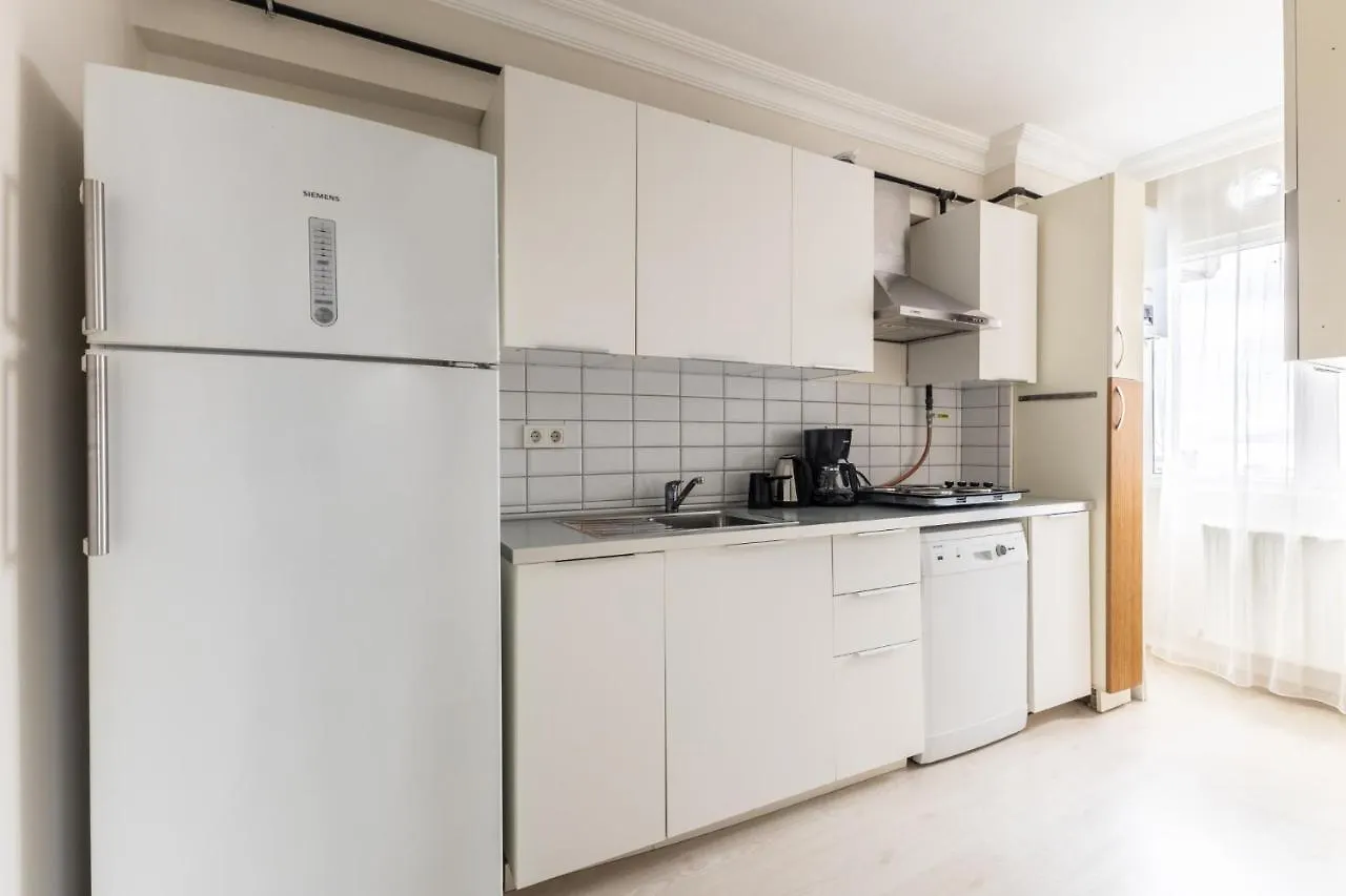 Chic Sea View Flat On Bagdat Avenue In Bostanci Daire İstanbul